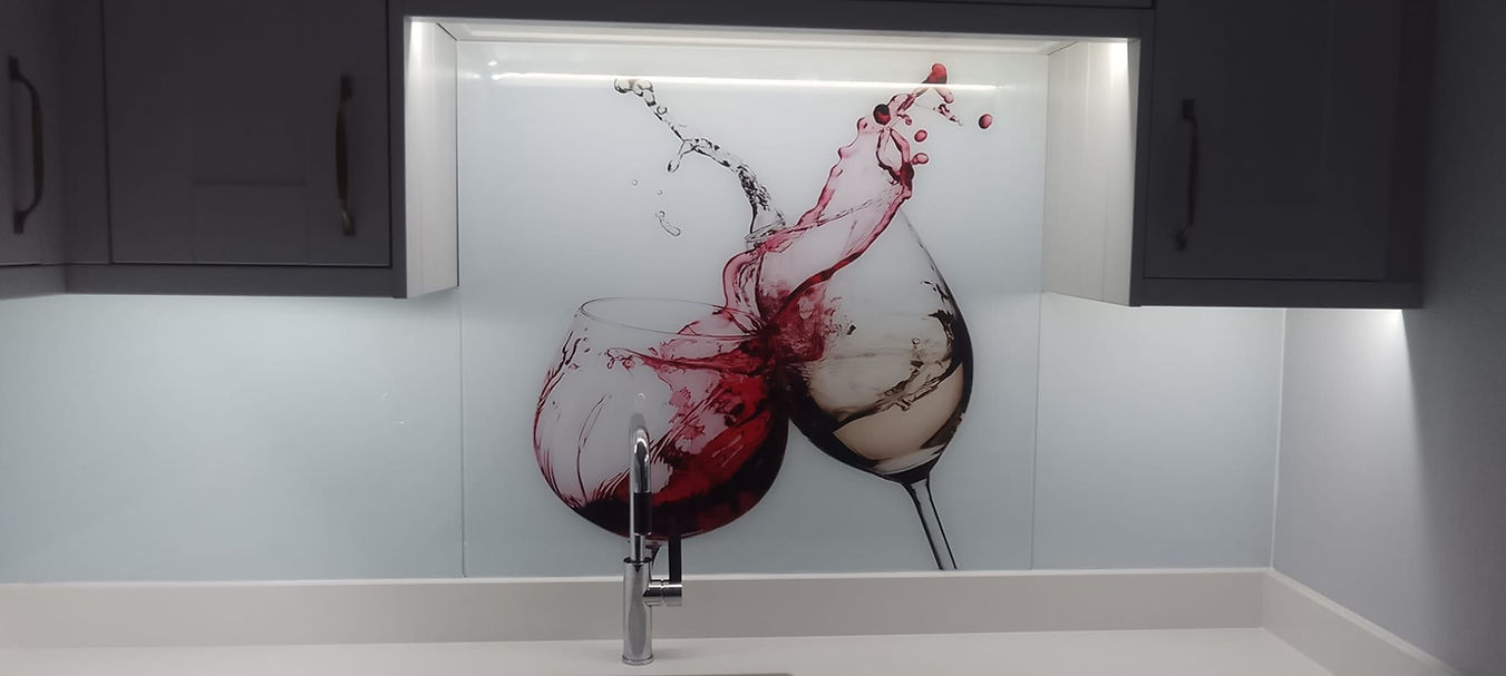 AESTHETIC ACRYLIC SPLASHBACKS IN BURNLEY